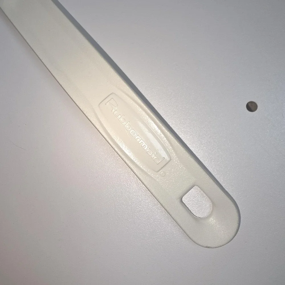 Vintage Rubbermaid Spatula Turner Flipper Hard Plastic Nylon White Wide 1972 USA
